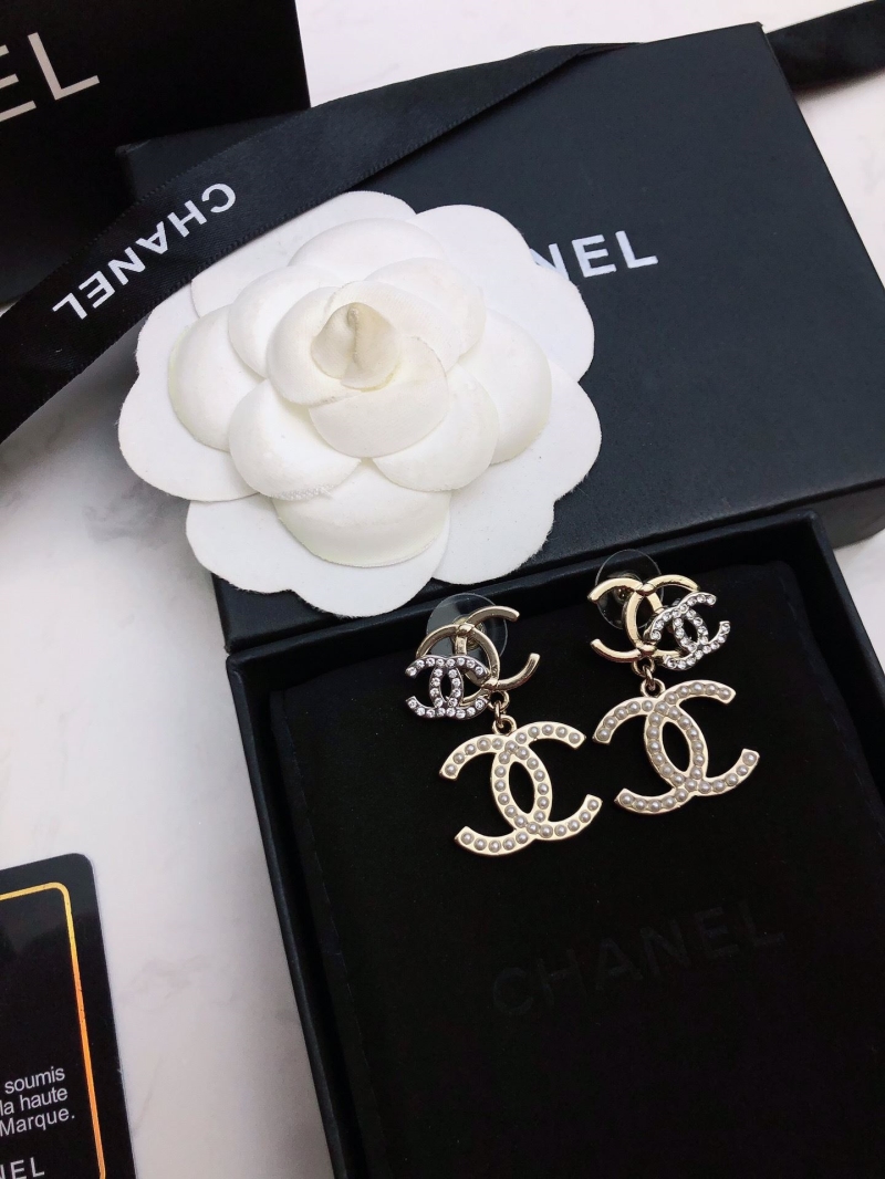 Ch**el earrings